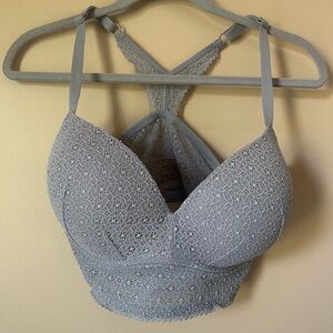 Victoria’s Secret No Underwire Push Up Bra 36DD